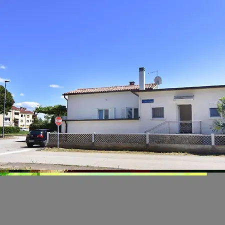 Schoene In Mit Kleiner Terrasse Апартаменты *